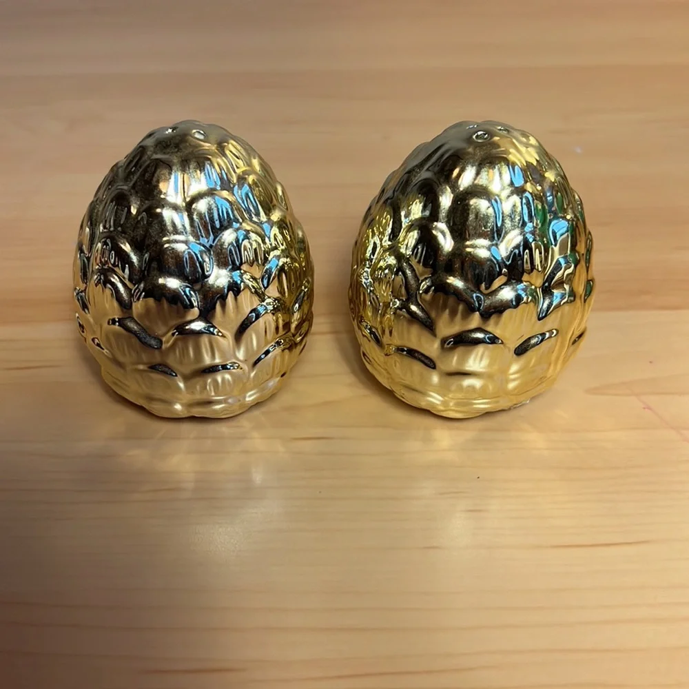 Salt and Pepper Shakers Vintage RUSS Golden Pine Cone Ceramic - Picture 2 of 5